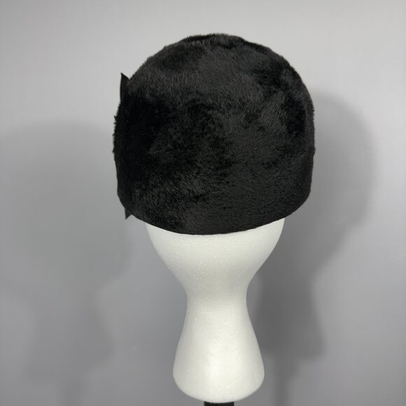 Little black hat - Picture 8 of 10